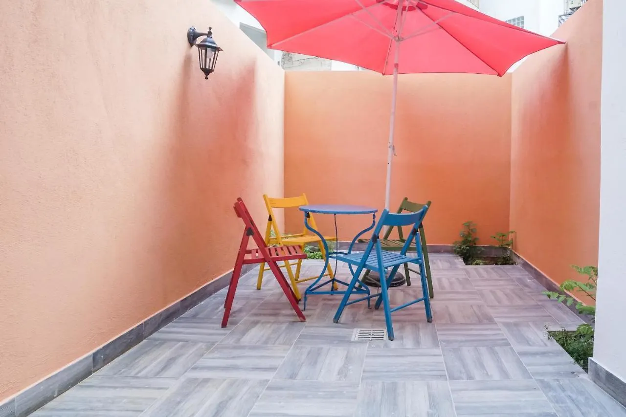 Art Deco Chess Casa, Apartment With Private Patio 테살로니키 그리스